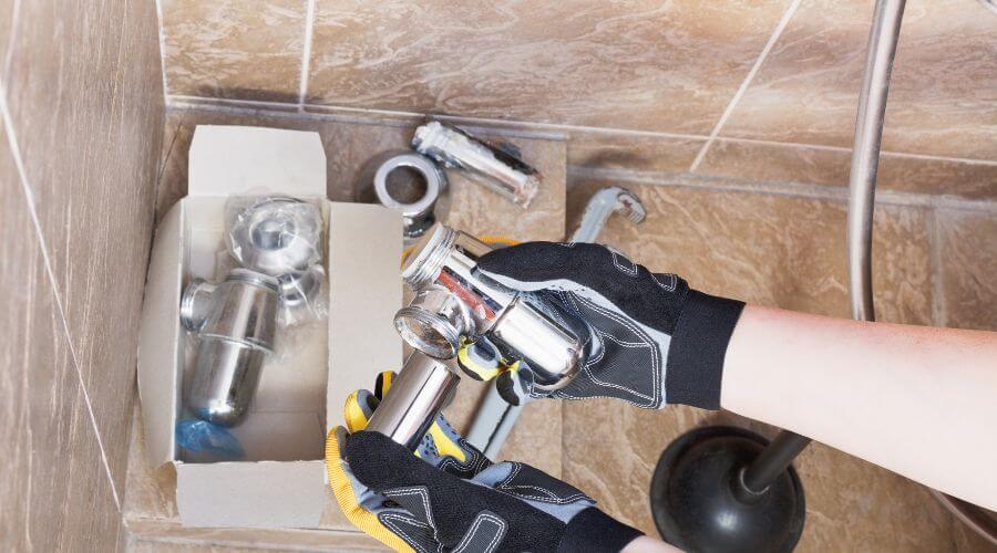Professional residential roofers in Stonington, IL
